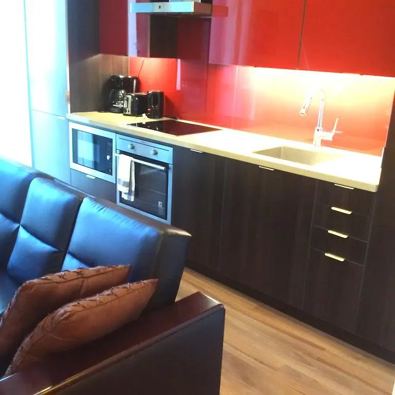 Trinity Suites - Luxury Condo On Front Street Toronto