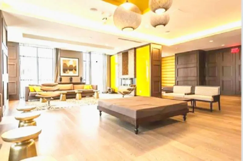 Trinity Suites - Luxury Condo On Front Street Toronto