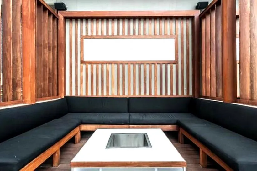 Trinity Suites - Luxury Condo On Front Street Apartment