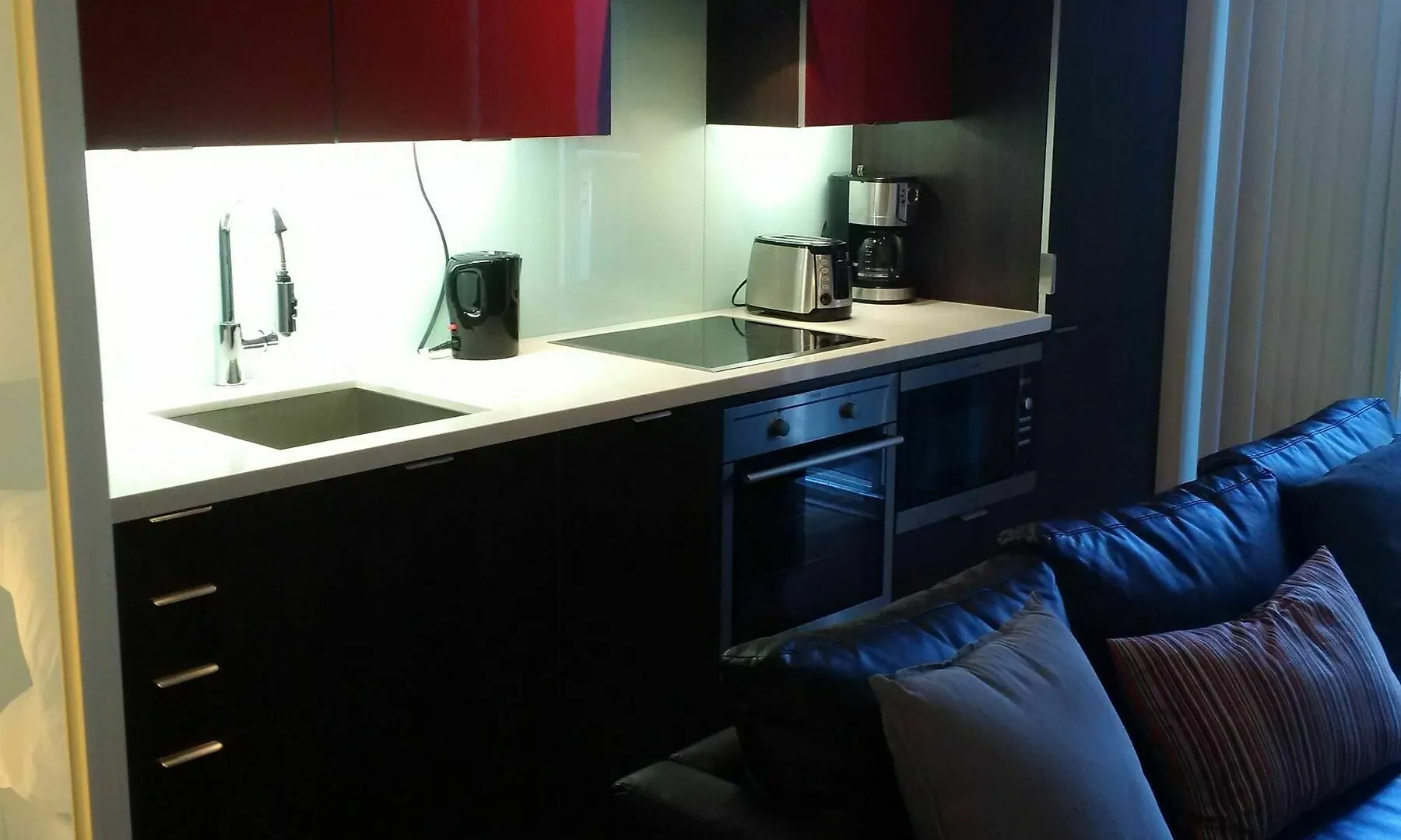 Apartment Trinity Suites - Luxury Condo On Front Street Canada